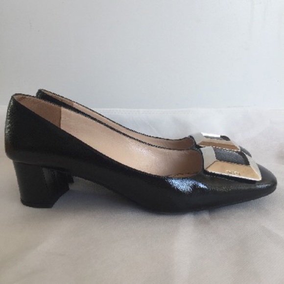 Prada - Saffiano Pumps US 8 | IT 38 - Picture 2 of 6